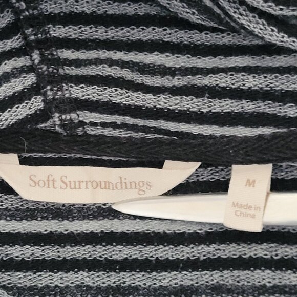 Soft Surroundings Tunic Top Womens M Black Gray Stripped Cowl Neck Pullover - Picture 7 of 9